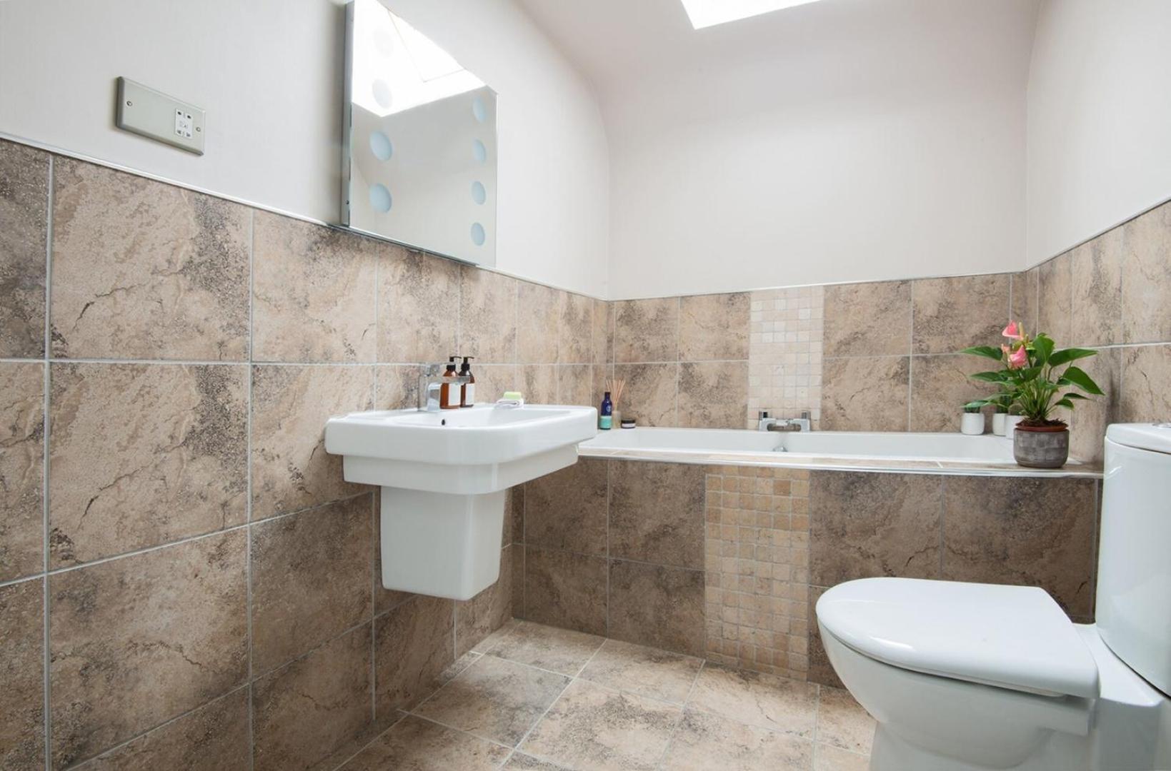 Unique 2 Bedroom In Flat Kirriemuir - Scotland Kültér fotó
